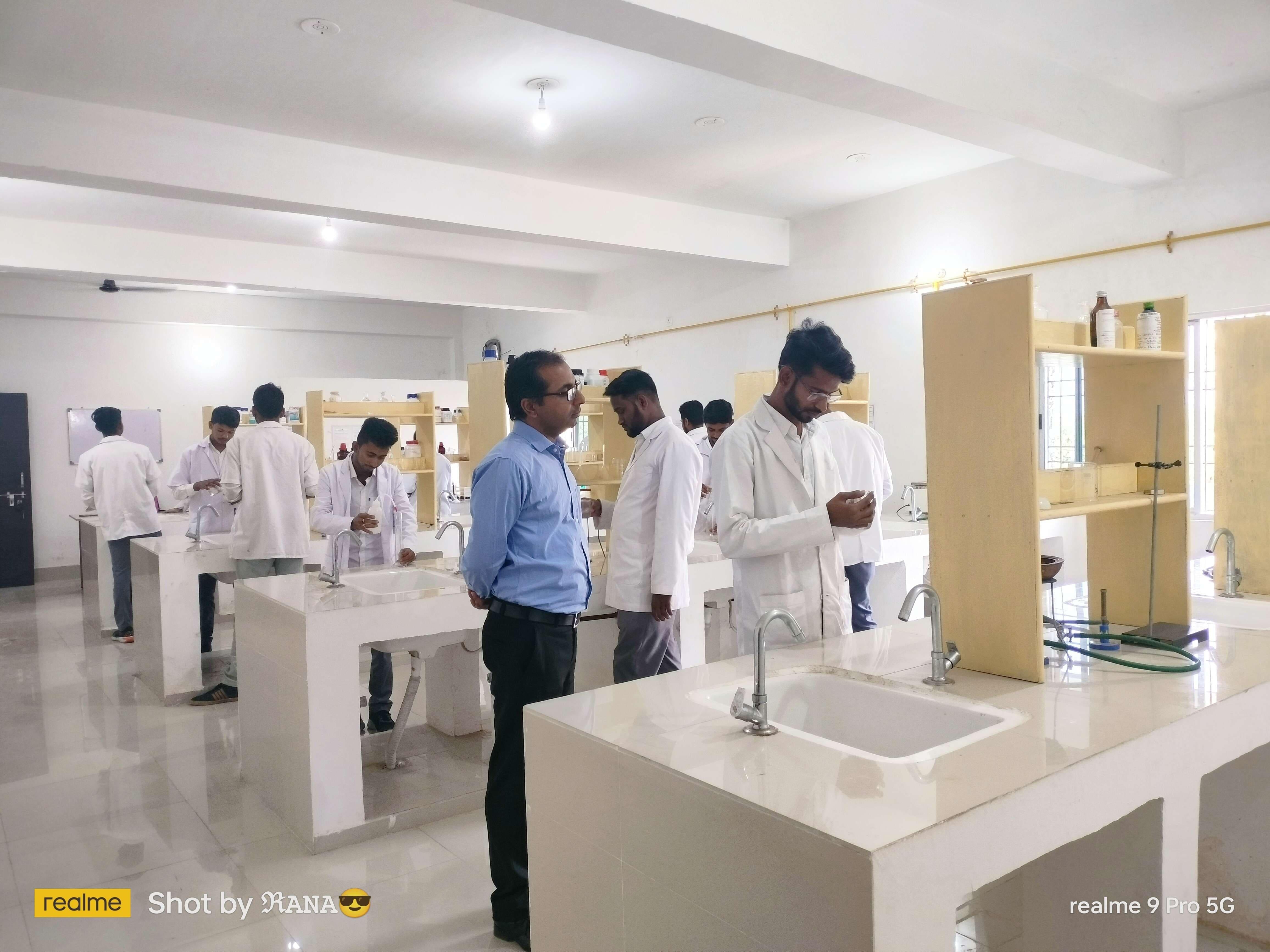 Om Sadashiva College of Pharmacy Deoghar College Images photo 4